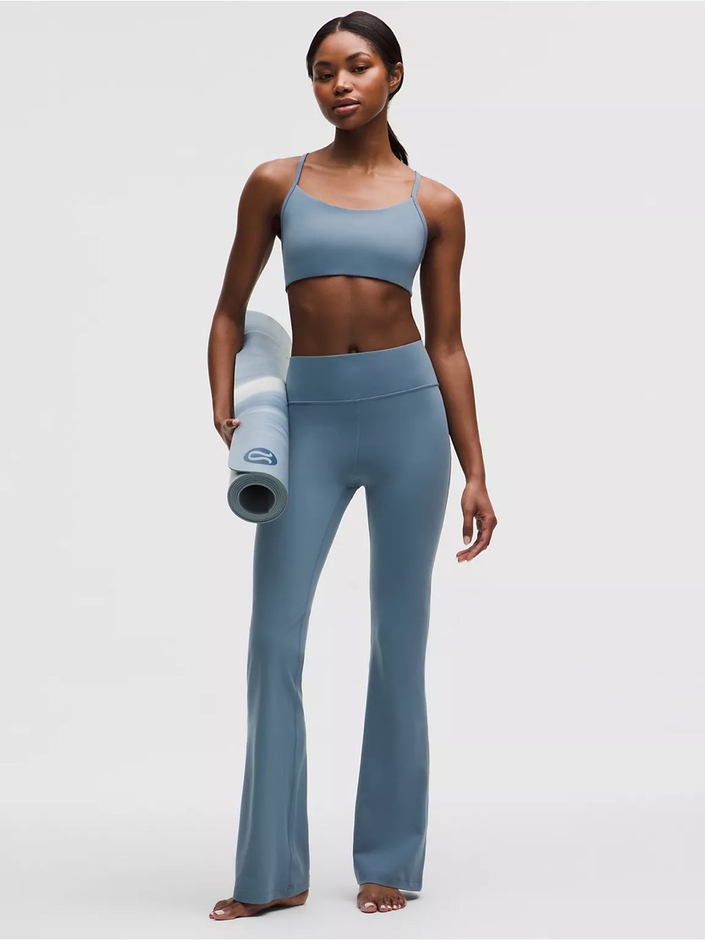 NWT Lululemon Groove Nulu High-Rise Flared Pant *Regular
Steel Blue